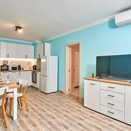 радина Поморие